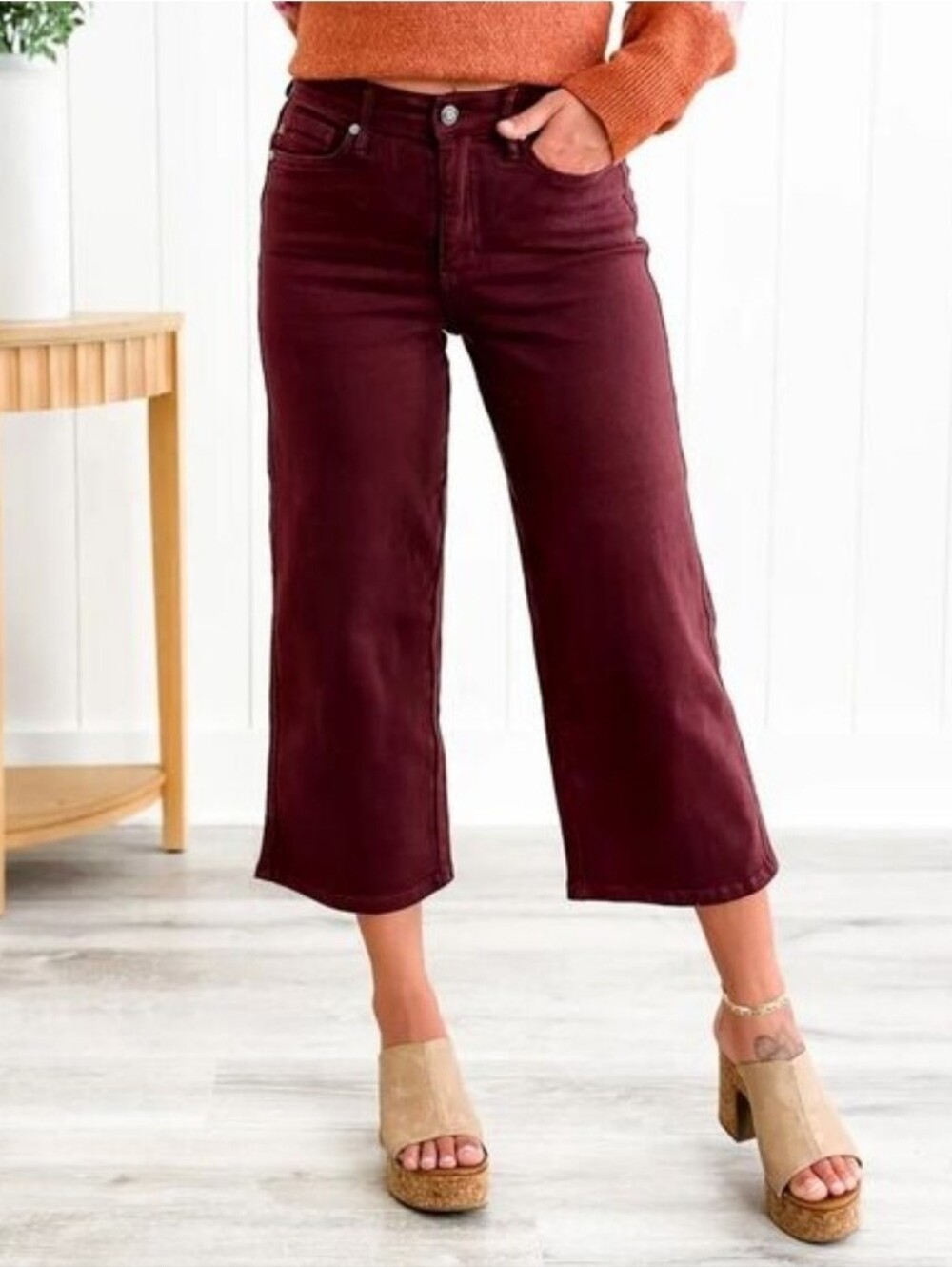 Judy Blue Wide-Leg Crop Jeans in Deep Burgundy
